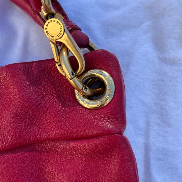 Marc by Marc Jacobs Classic Q Hillier Hobo red bag - Picture 10 of 15